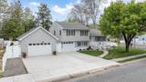 200 Suzanne Avenue - Photo 1
