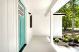 506 Hand Avenue - Photo 2