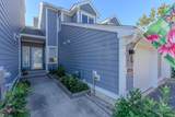 602 Saint James Place - Photo 2