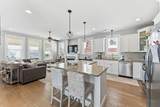 412 Simpson Avenue - Photo 18