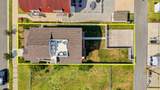 412 Simpson Avenue - Photo 9