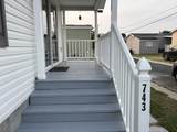 743 Meadow View Lane - Photo 3