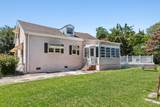 111 Matthews Avenue - Photo 18