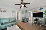 523 Maple Avenue - Photo 9