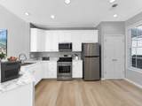 510 Hampton Court - Photo 12