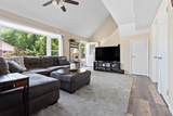 622 Tampa Avenue - Photo 2