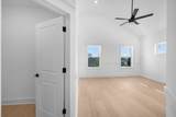 109 9th Avenue - Photo 15