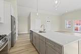 158 Lincoln Avenue - Photo 3