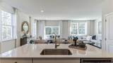 17 10th Street - Photo 4