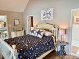 300 Pinetree Drive - Photo 9