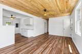 239 Delaware Parkway - Photo 3