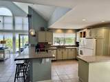 300 Pinetree Drive - Photo 7
