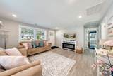 402 Whildam Avenue - Photo 5