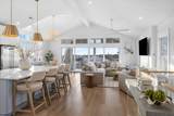 911 Surf Avenue - Photo 20