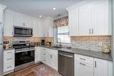 8006 Seaview Avenue - Photo 11
