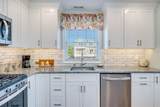 8006 Seaview Avenue - Photo 13