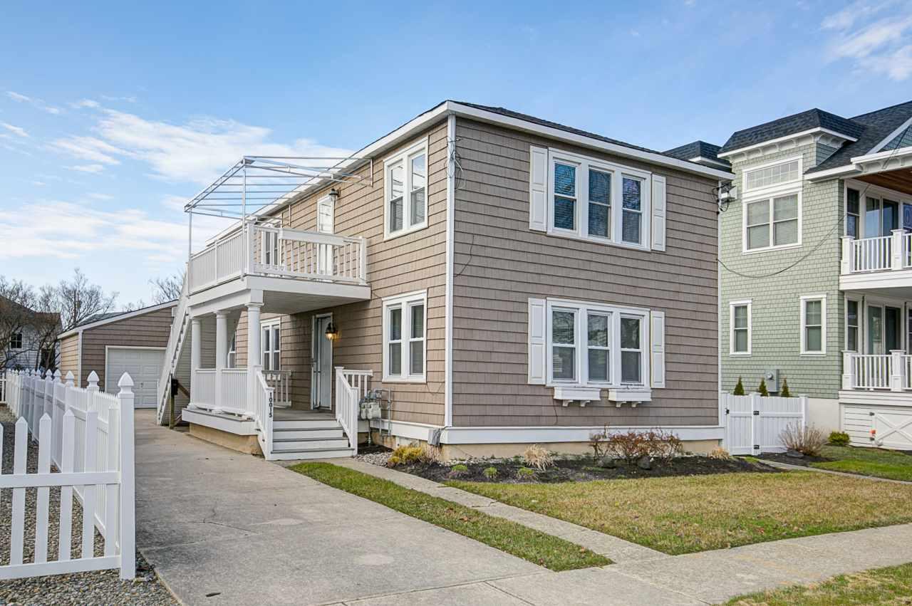 10015 Third - Photo 1