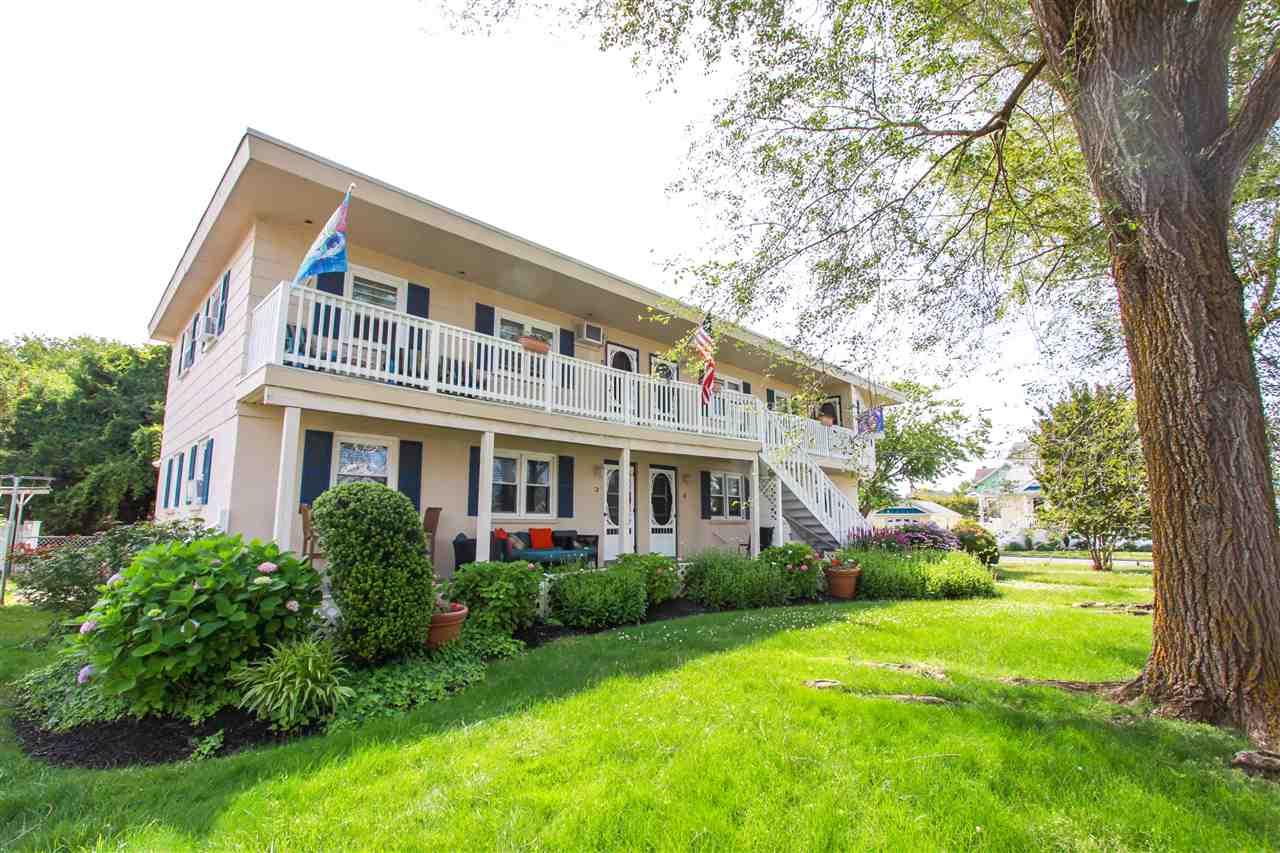 301 Queen - Photo 1