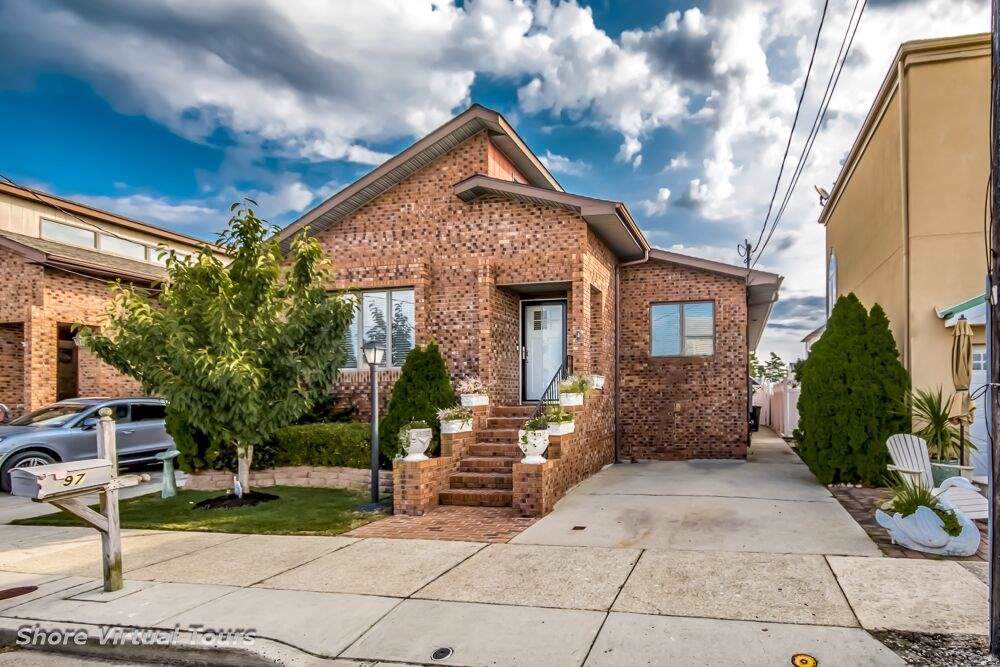 97 St. Louis - Photo 1