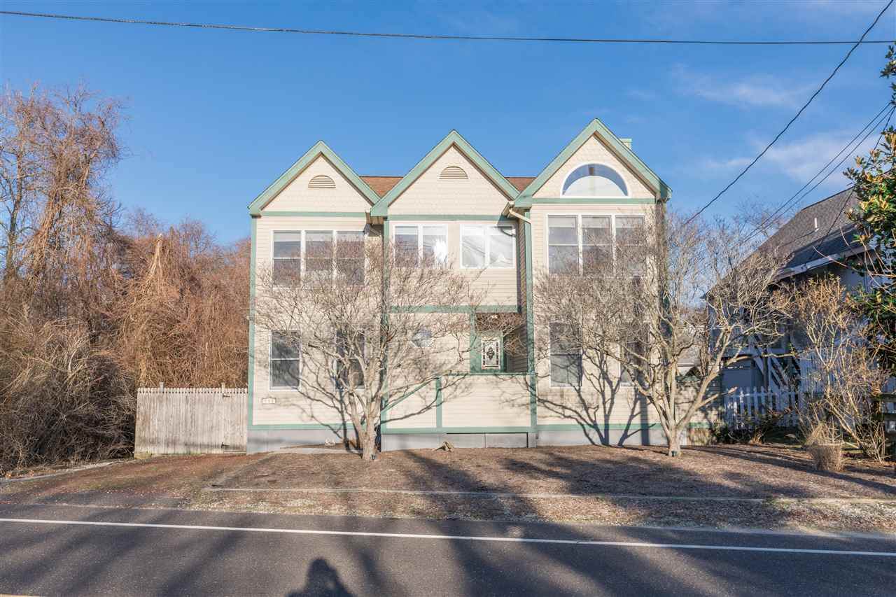 701 Lighthouse - Photo 1