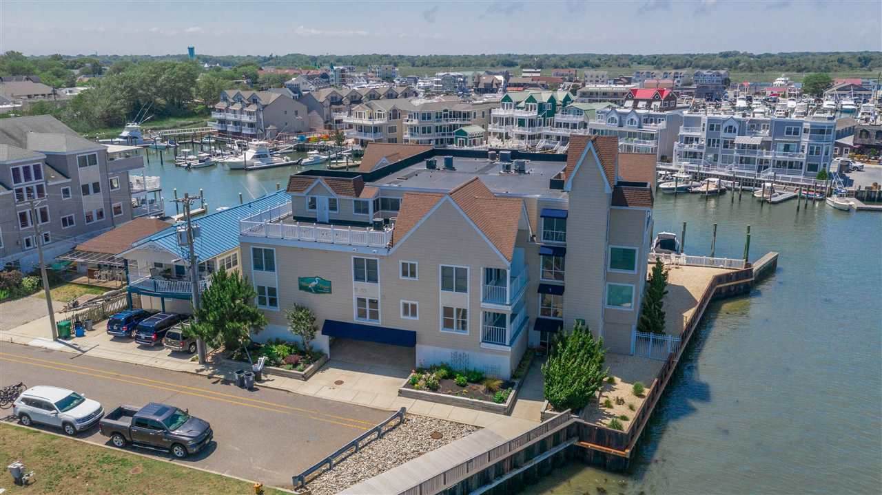1415 Harbor - Photo 1