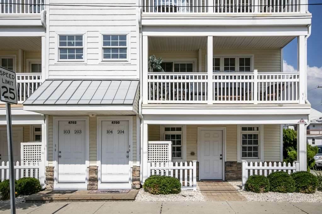 4700 Atlantic - Photo 1
