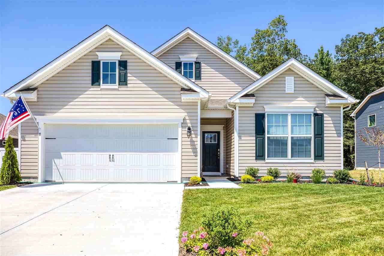 11 Leonard Drive - Photo 1