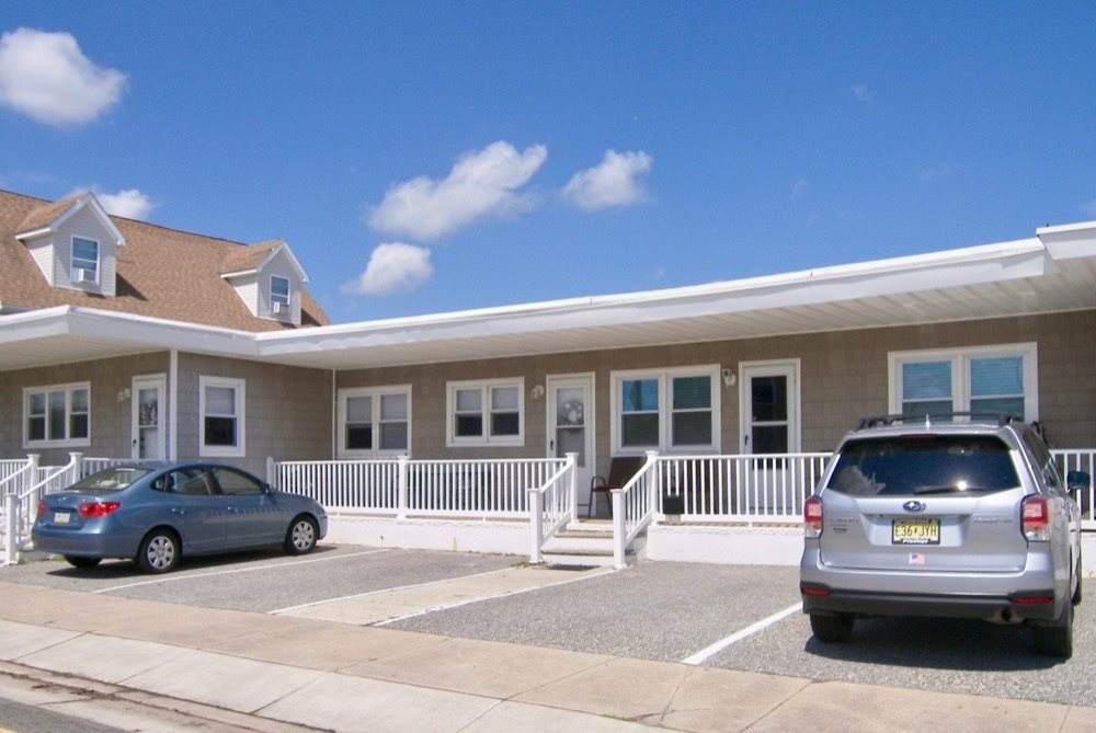 405 Pine - Photo 1