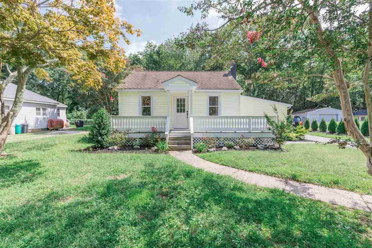713 Shunpike - Photo 1
