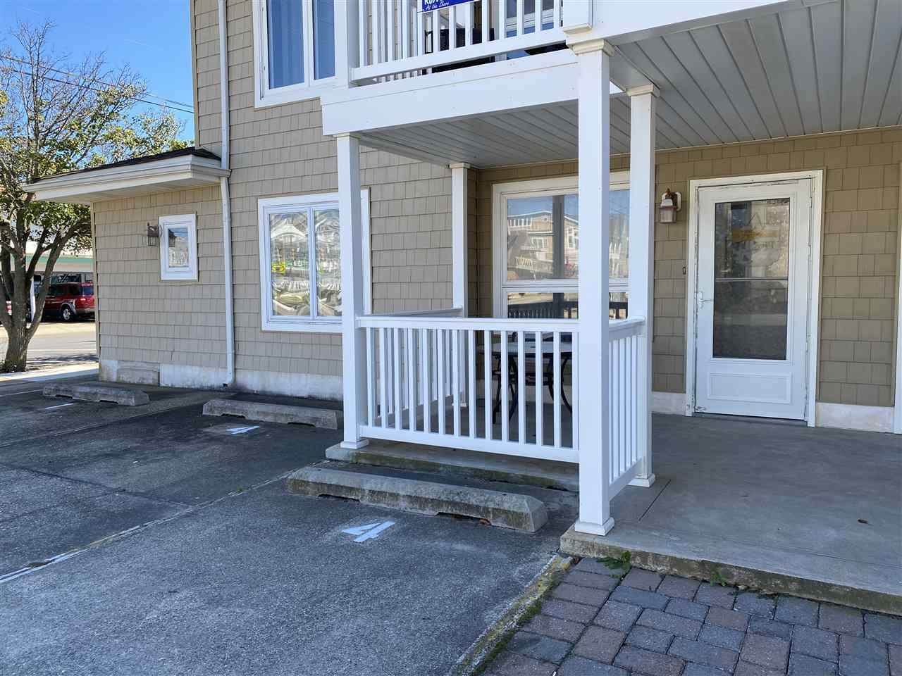 5001 Atlantic - Photo 1