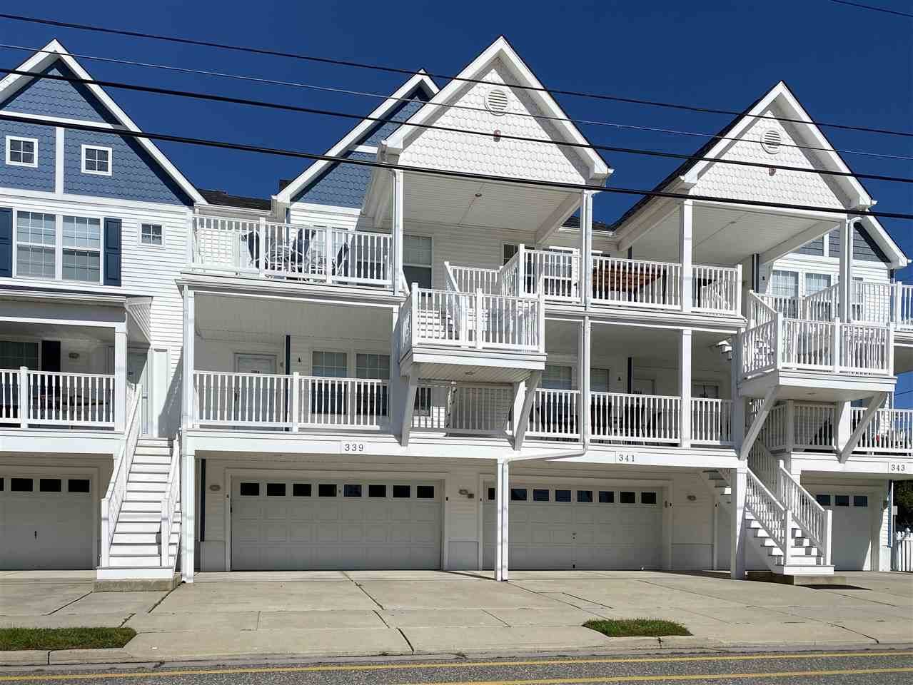 341 Pine - Photo 1