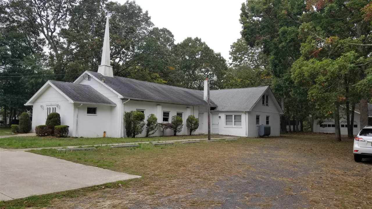 616 Shunpike - Photo 1