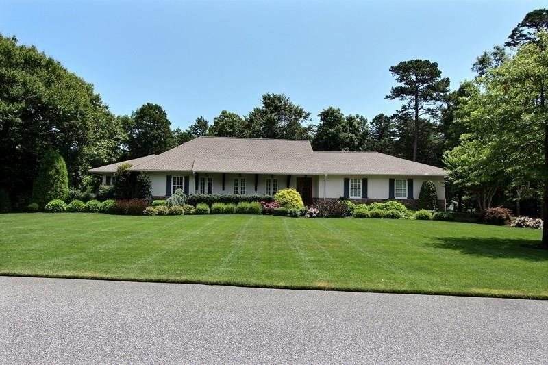 23 Holly Knoll - Photo 1
