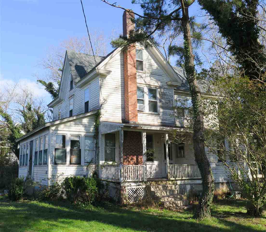 837 Broadway - Photo 1