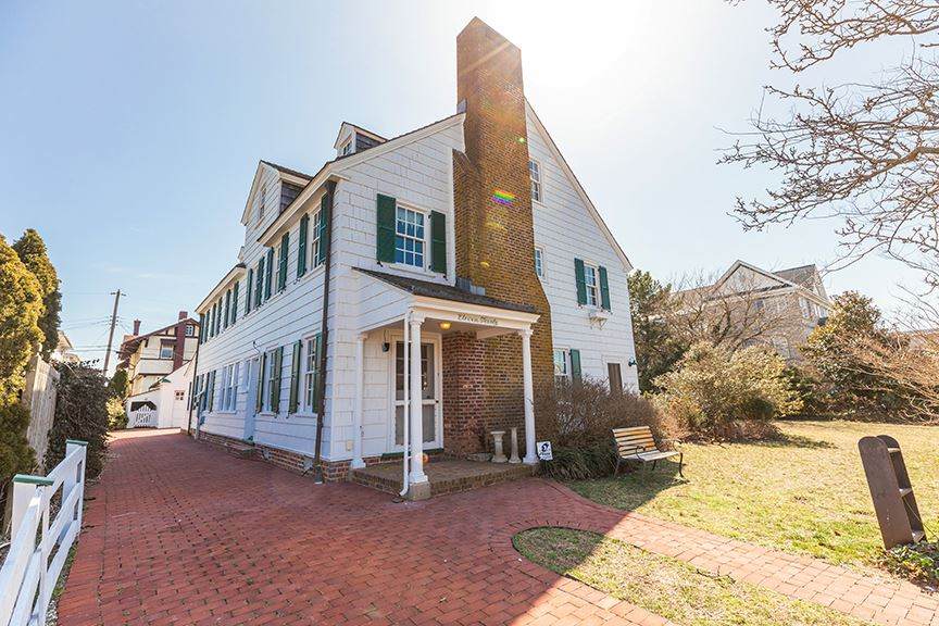 1120 New Jersey - Photo 1