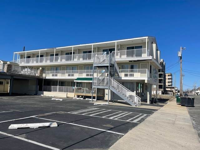 422 Farragut - Photo 1