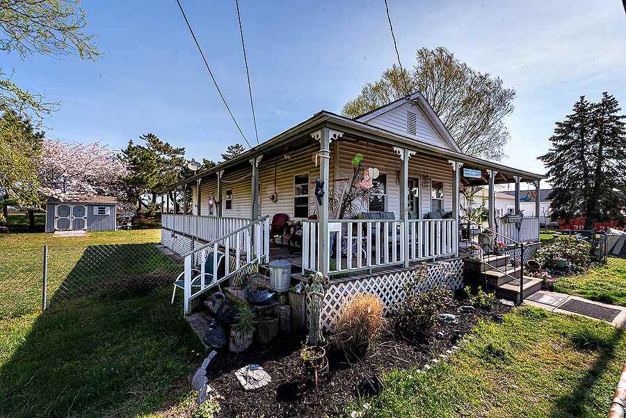 805 Rio Grande - Photo 1
