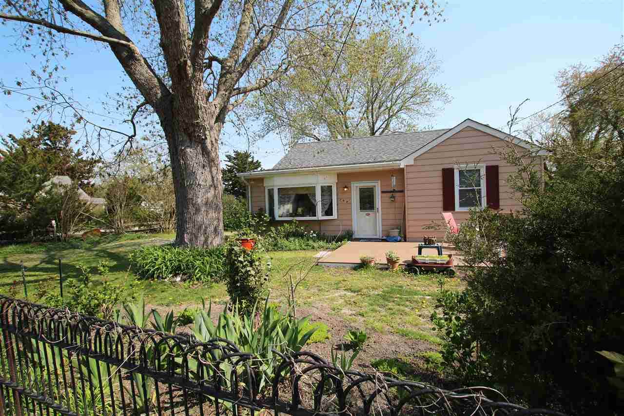 769 Stimpson - Photo 1