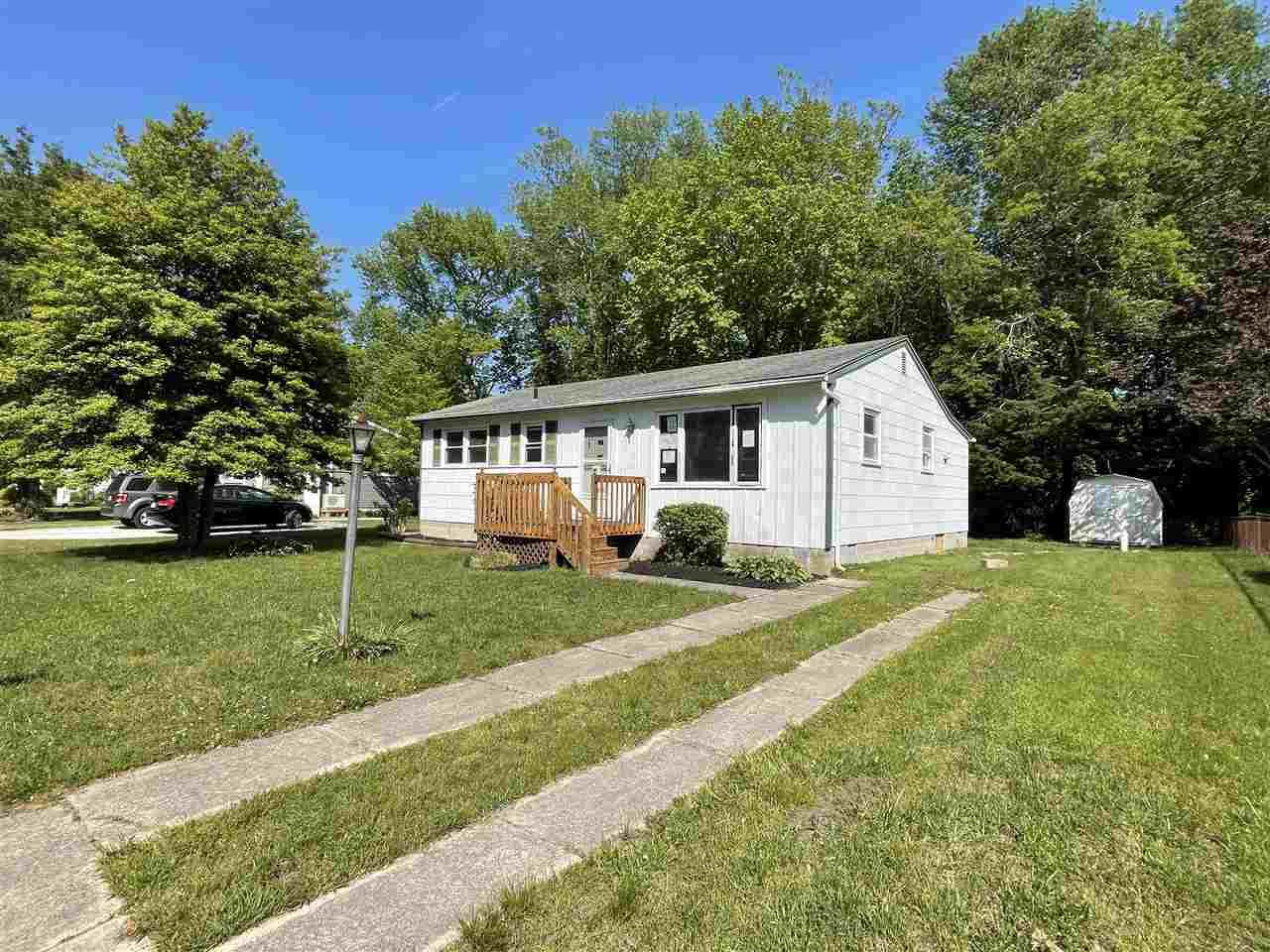 116 Charles - Photo 1