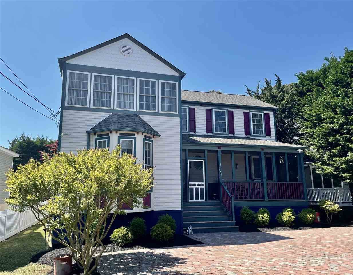 302 Seagrove - Photo 1