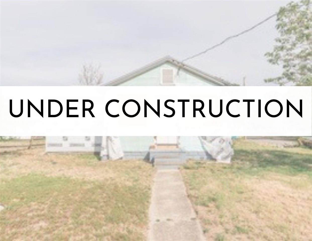 810 Delaware - Photo 1