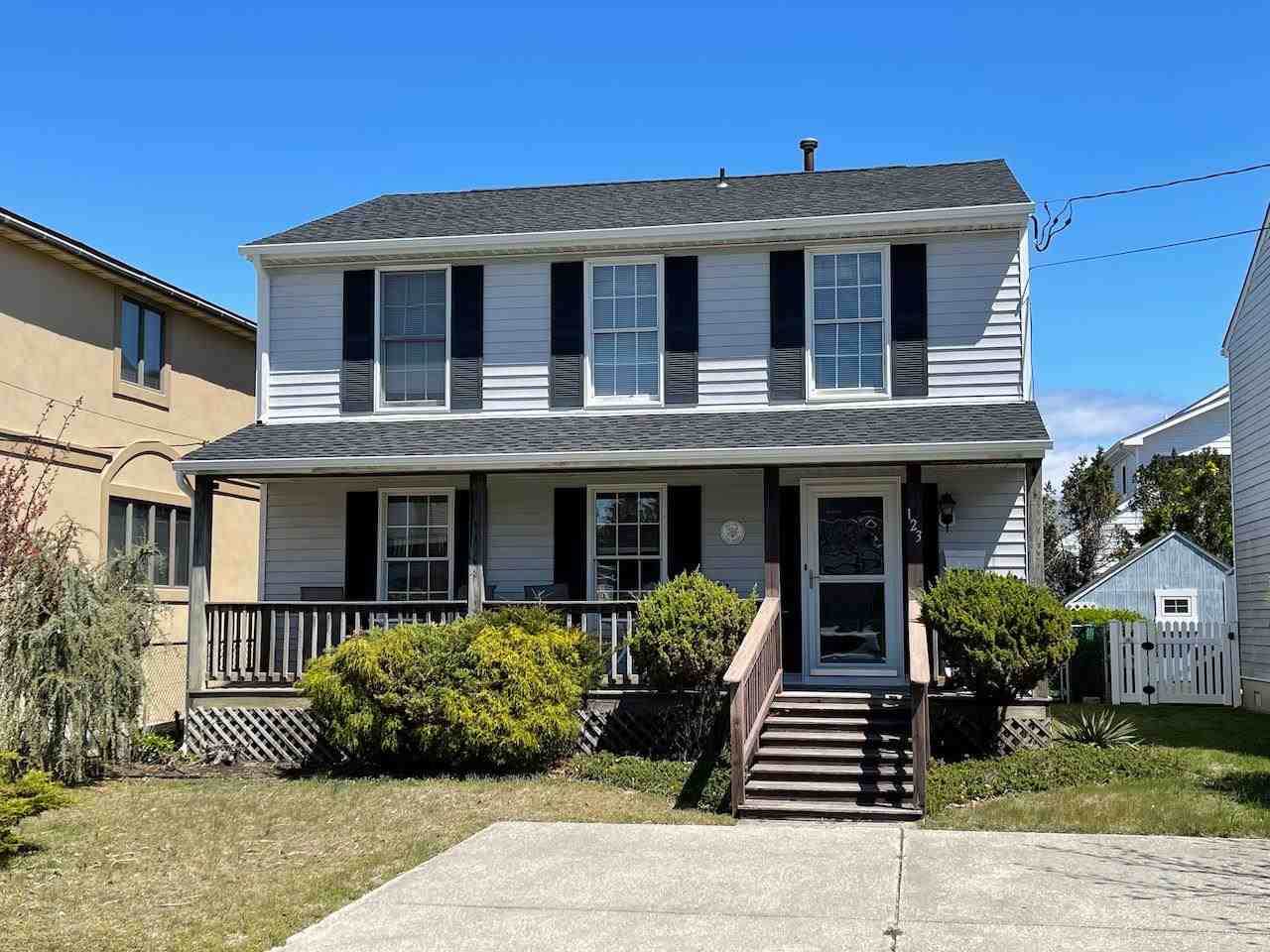 123 Stanton - Photo 1