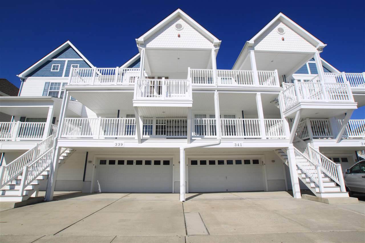 339 Pine - Photo 1