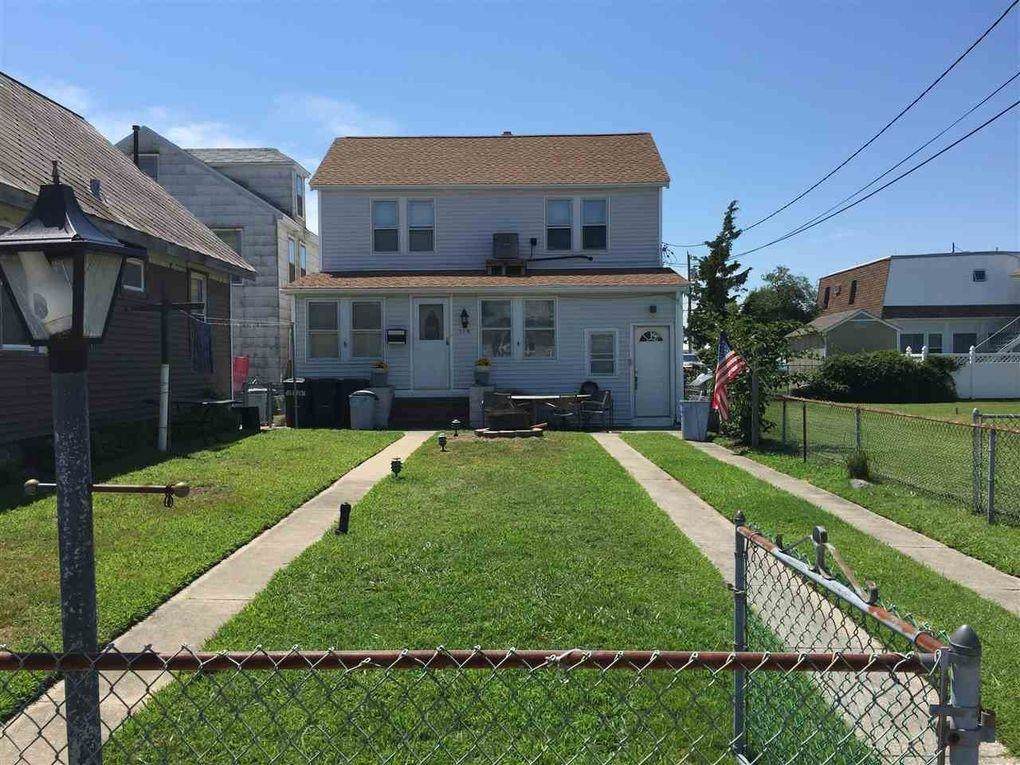 316 Poplar - Photo 1