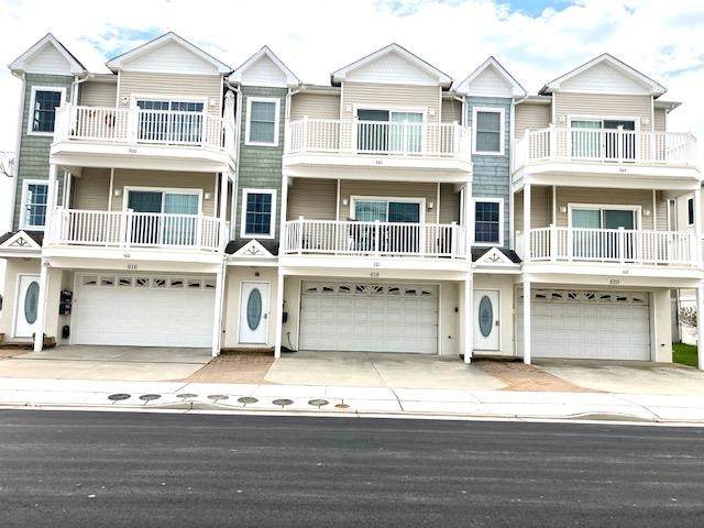 618 Burk - Photo 1