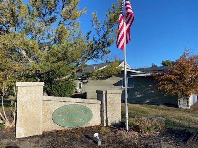 145 Lee Lane - Photo 1