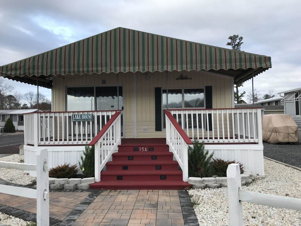 154 Malcolm Drive - Photo 1