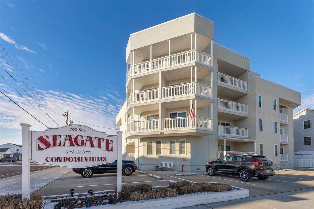 708 Surf Avenue - Photo 1