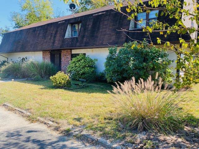 413 Hand Avenue - Photo 1