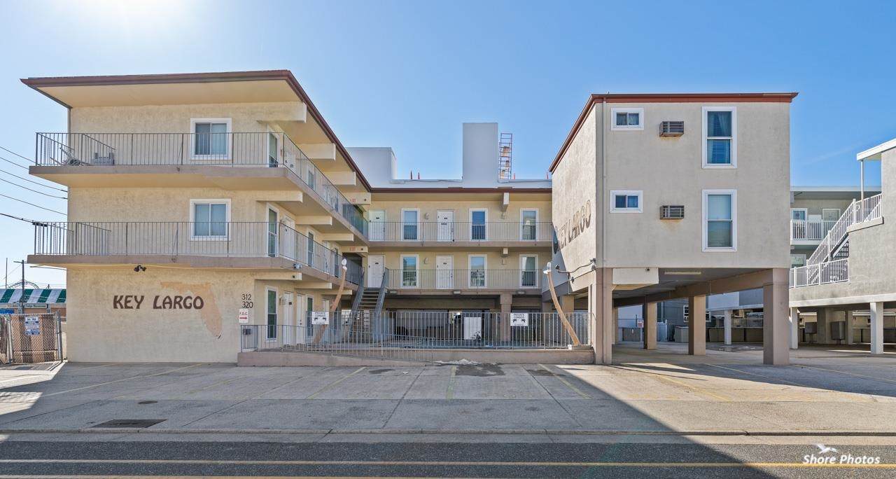 320 Wildwood Avenue - Photo 1